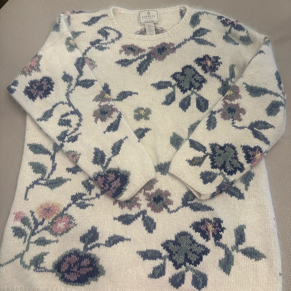 Express Tricot Vintage Handcrafted Sweater in Cream and Purple